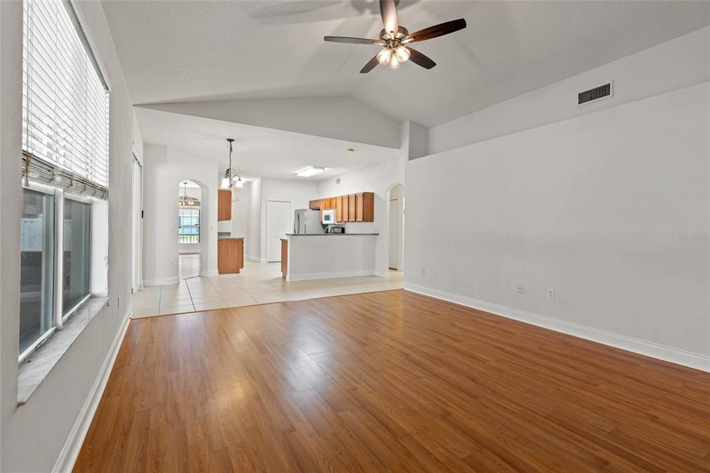 Active With Contract: $2,800 (4 beds, 3 baths, 2242 Square Feet)
