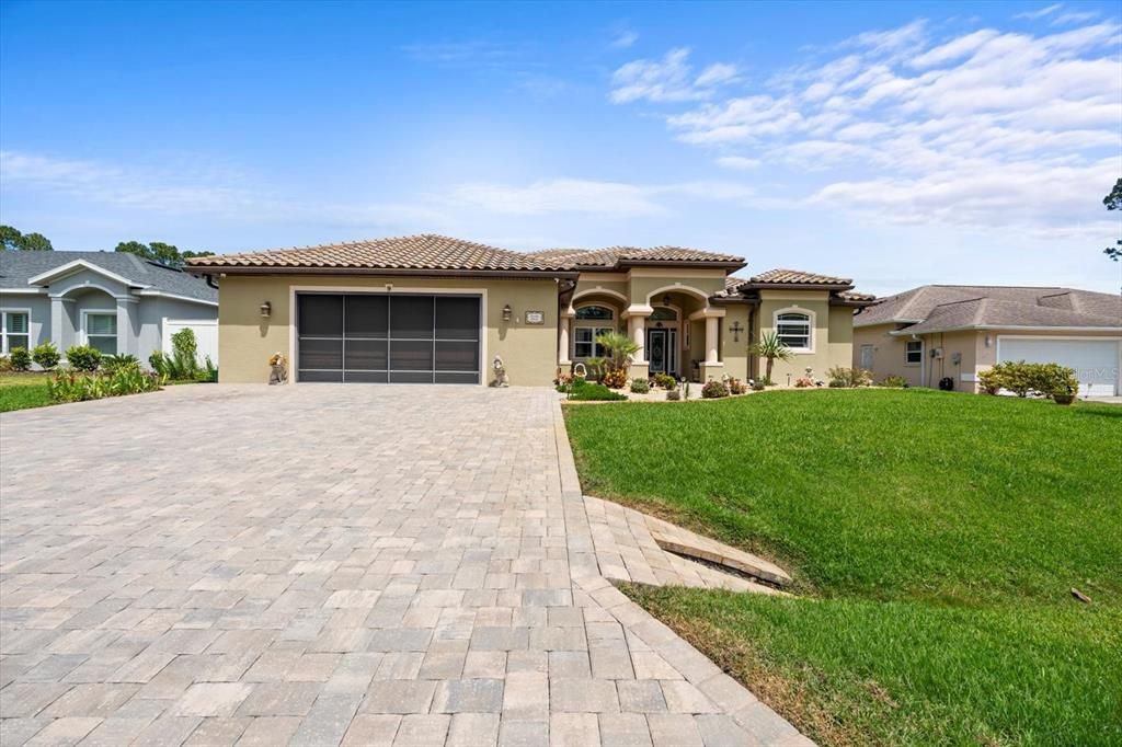 For Sale: $799,950 (4 beds, 3 baths, 2782 Square Feet)