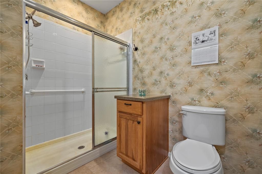 待售: $325,000 (2 贝兹, 2 浴室, 1368 平方英尺)