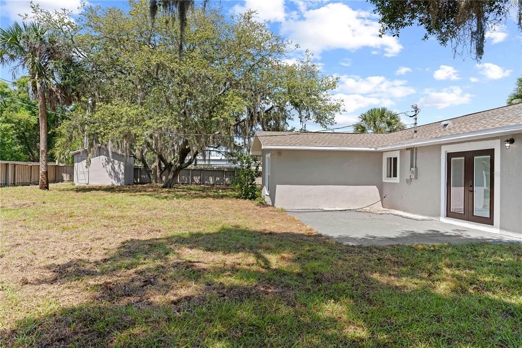 Active With Contract: $350,000 (4 beds, 2 baths, 1723 Square Feet)