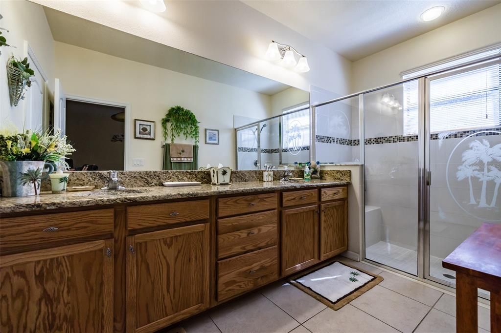 Active With Contract: $419,900 (3 beds, 2 baths, 1617 Square Feet)
