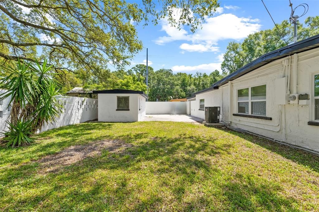 Active With Contract: $449,900 (4 beds, 2 baths, 1622 Square Feet)