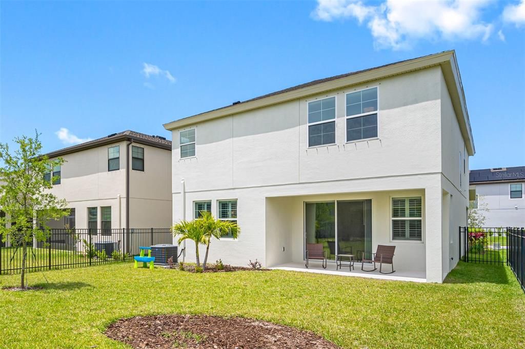 Active With Contract: $619,000 (4 beds, 2 baths, 2761 Square Feet)