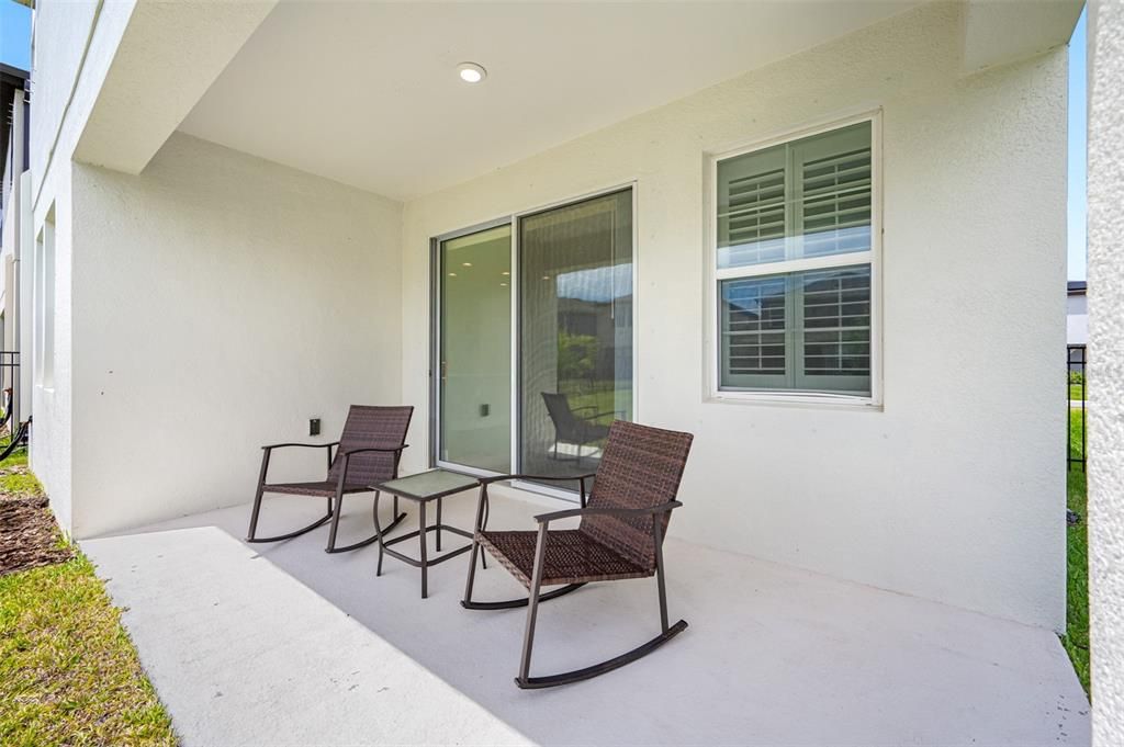 Active With Contract: $619,000 (4 beds, 2 baths, 2761 Square Feet)