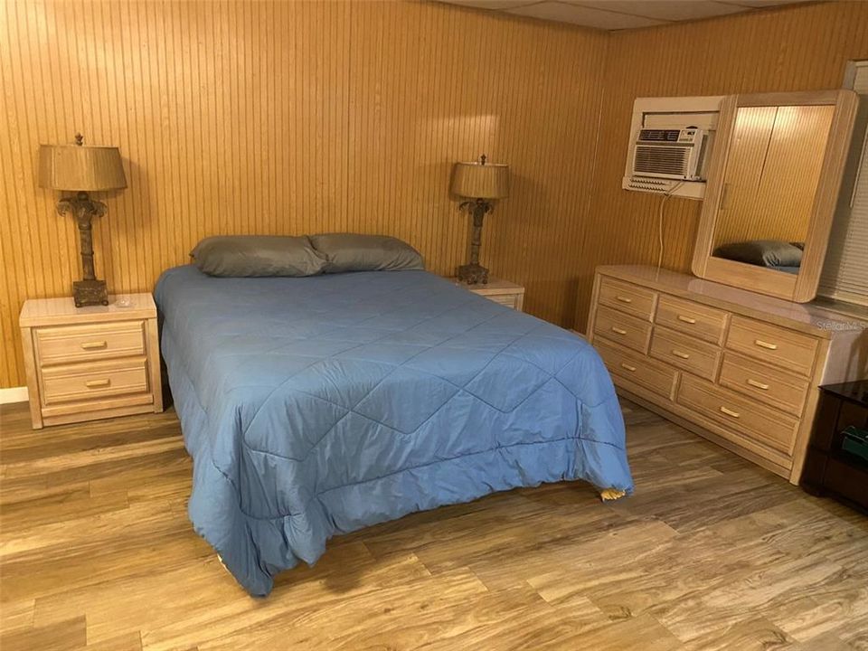 En Venta: $675,000 (5 camas, 5 baños, 2300 Pies cuadrados)