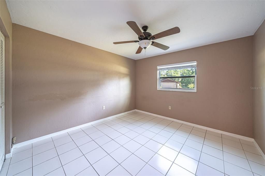 For Sale: $335,000 (3 beds, 2 baths, 2120 Square Feet)