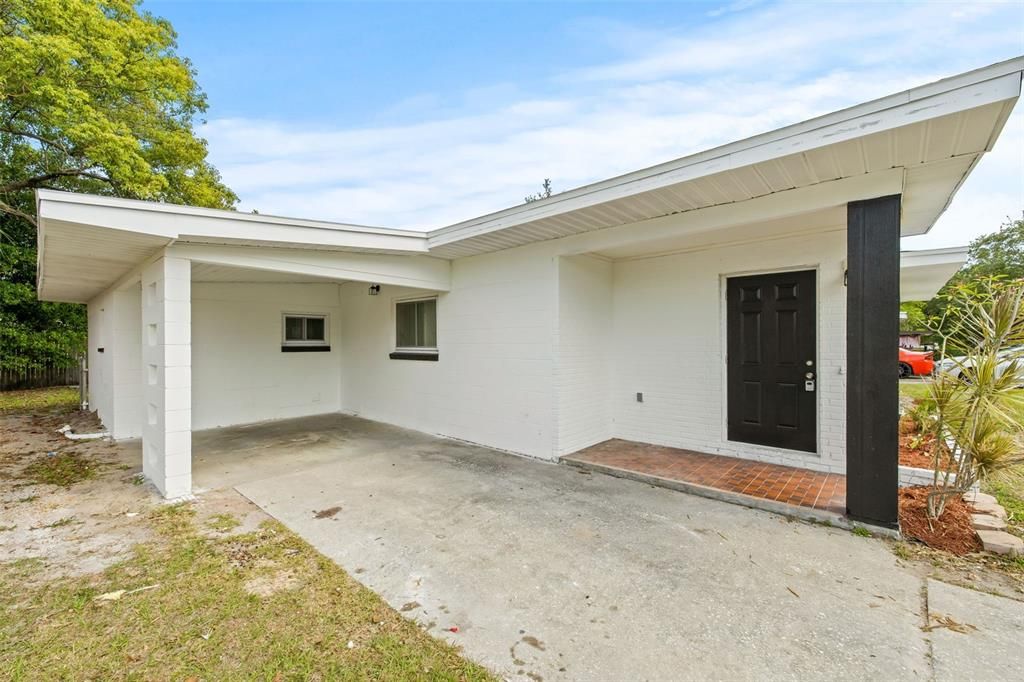 For Sale: $349,900 (4 beds, 2 baths, 1491 Square Feet)