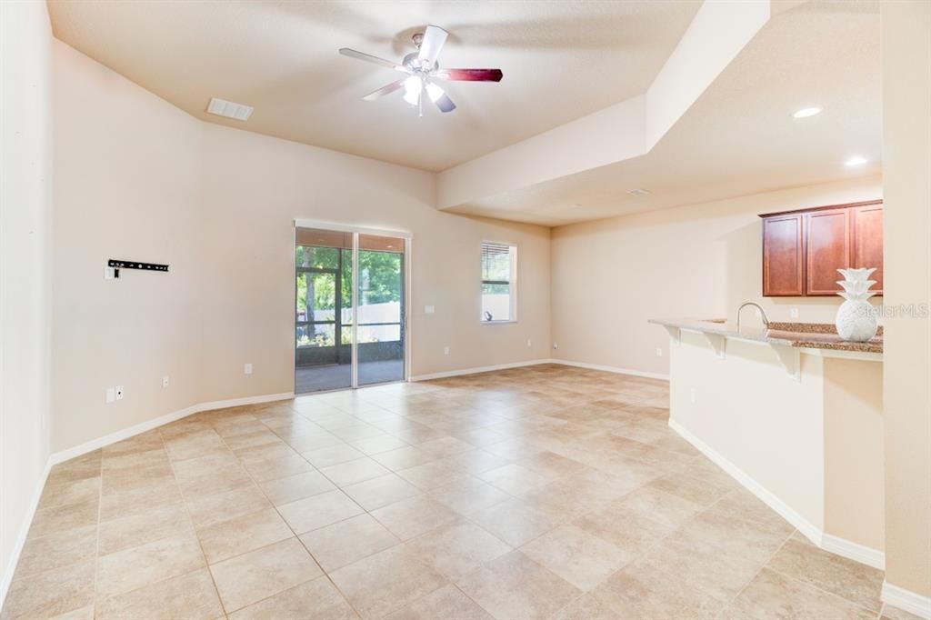 For Sale: $371,200 (3 beds, 2 baths, 1869 Square Feet)