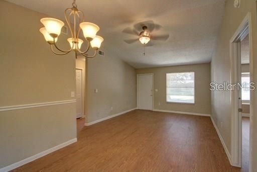Active With Contract: $1,695 (3 beds, 1 baths, 1373 Square Feet)