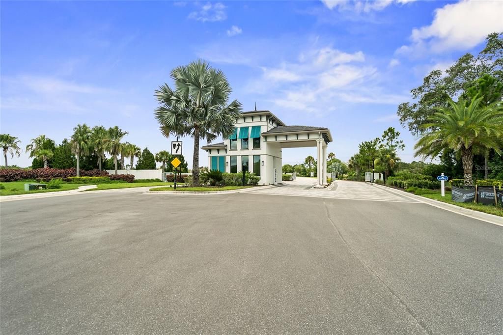 Active With Contract: $1,025,000 (3 beds, 3 baths, 2626 Square Feet)
