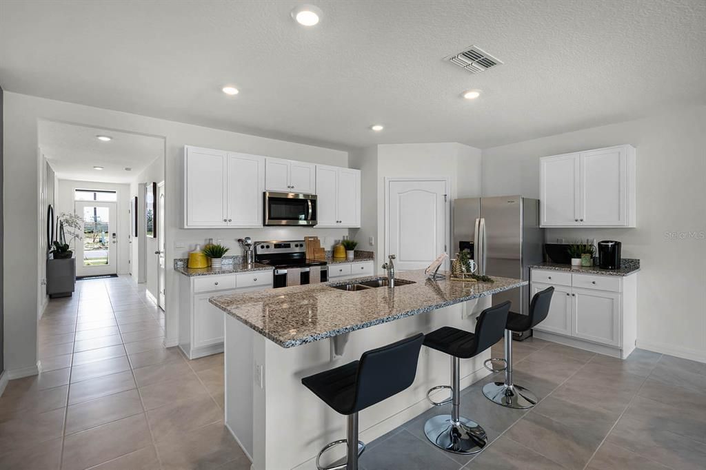 Active With Contract: $347,490 (4 beds, 2 baths, 1828 Square Feet)