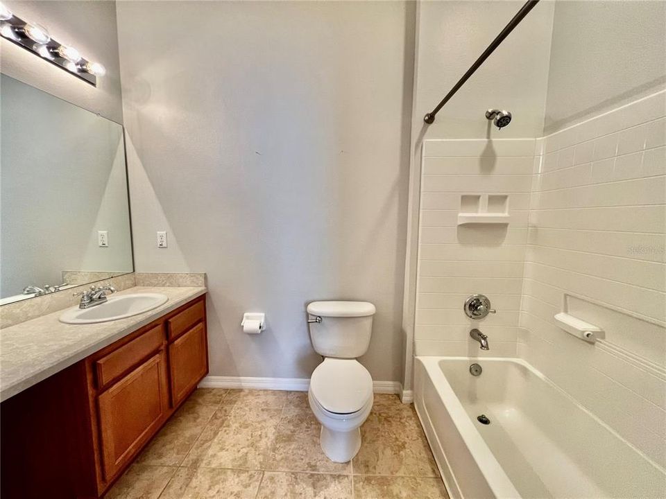 For Rent: $2,050 (2 beds, 2 baths, 1260 Square Feet)