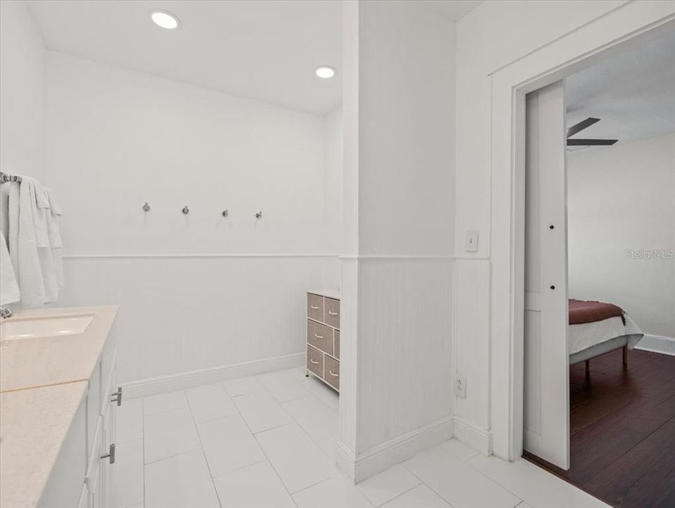 Primary Bathroom en-suite