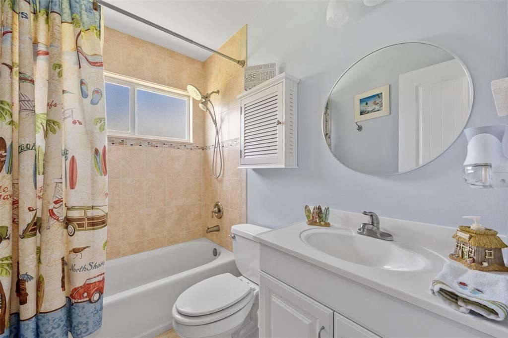 待售: $449,000 (3 贝兹, 2 浴室, 1252 平方英尺)