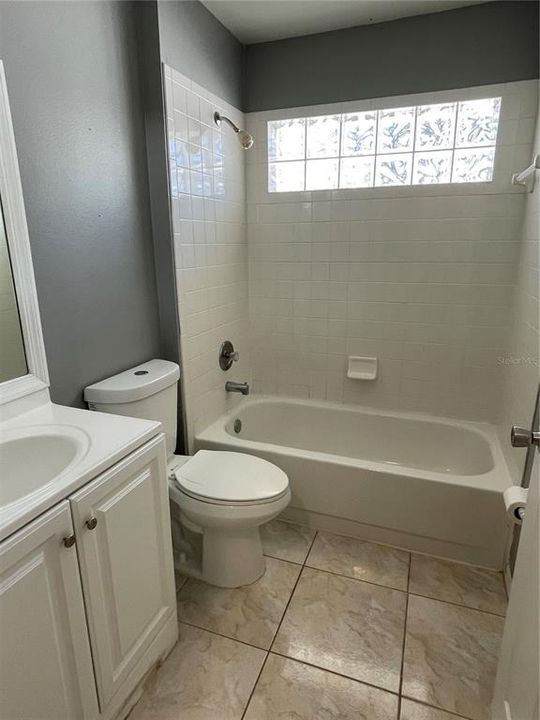 For Rent: $2,500 (3 beds, 2 baths, 1699 Square Feet)