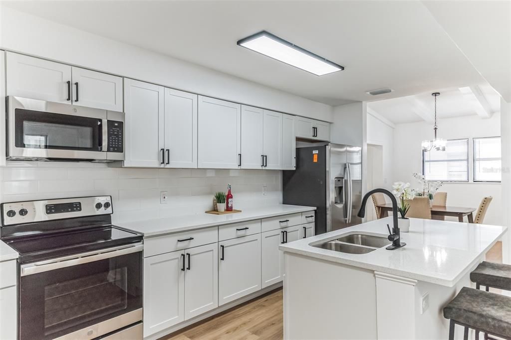 For Sale: $329,990 (3 beds, 2 baths, 1975 Square Feet)