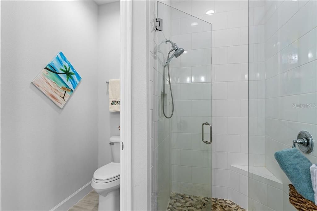 待售: $569,000 (2 贝兹, 2 浴室, 1563 平方英尺)