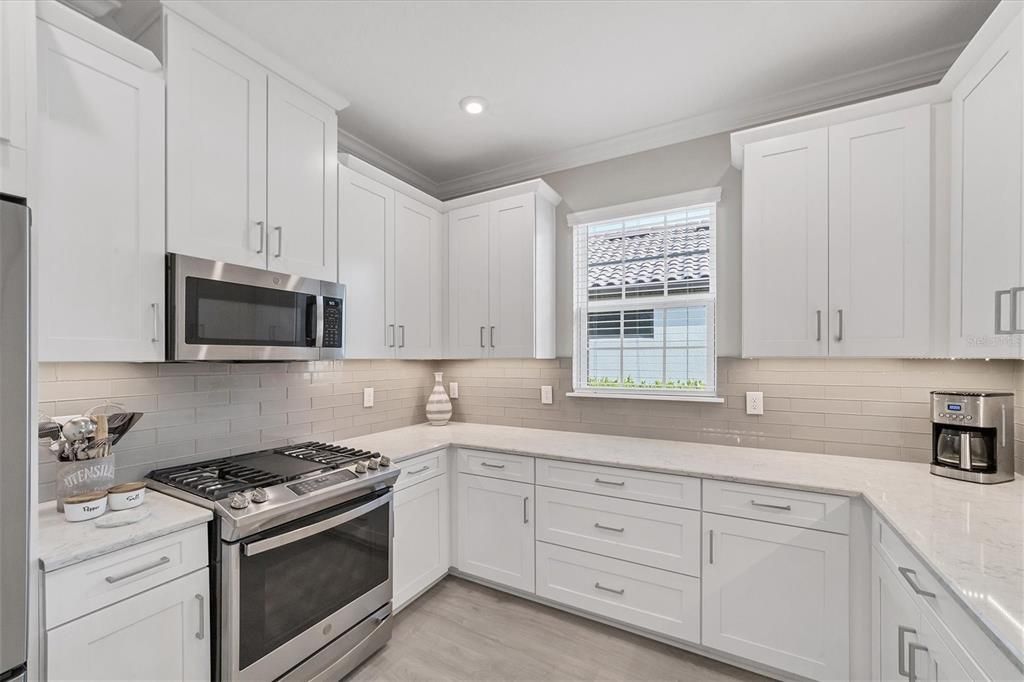Active With Contract: $869,000 (3 beds, 2 baths, 1920 Square Feet)