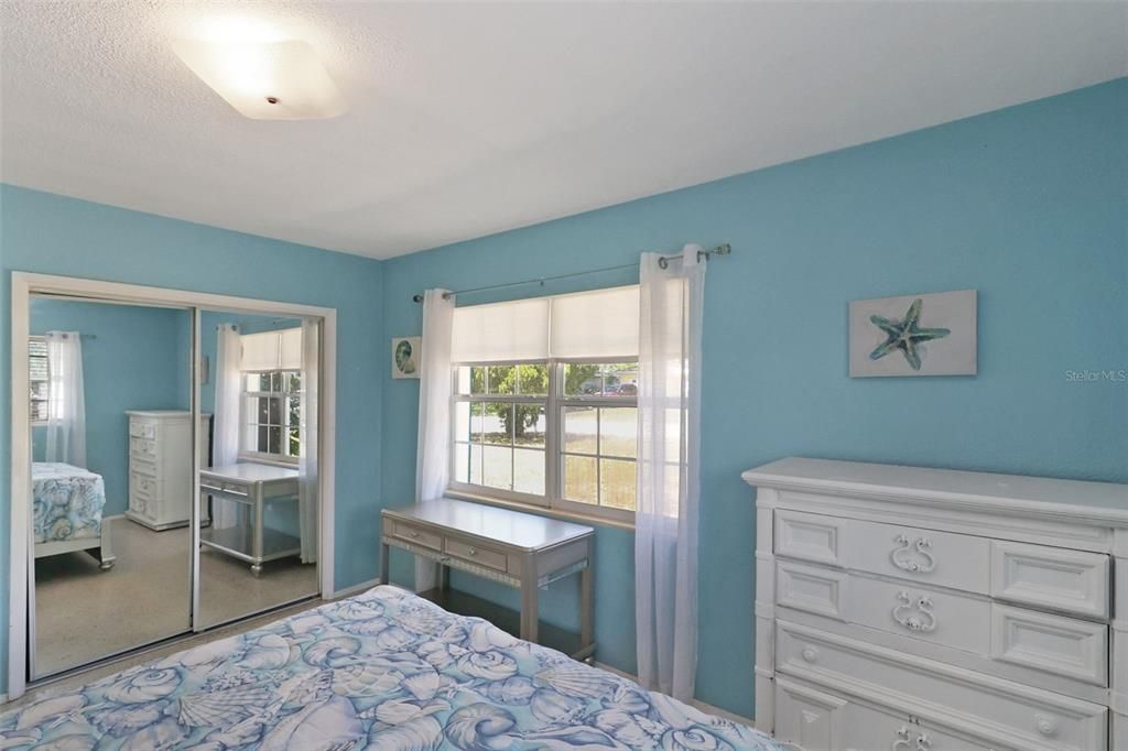 For Sale: $450,000 (3 beds, 1 baths, 1444 Square Feet)