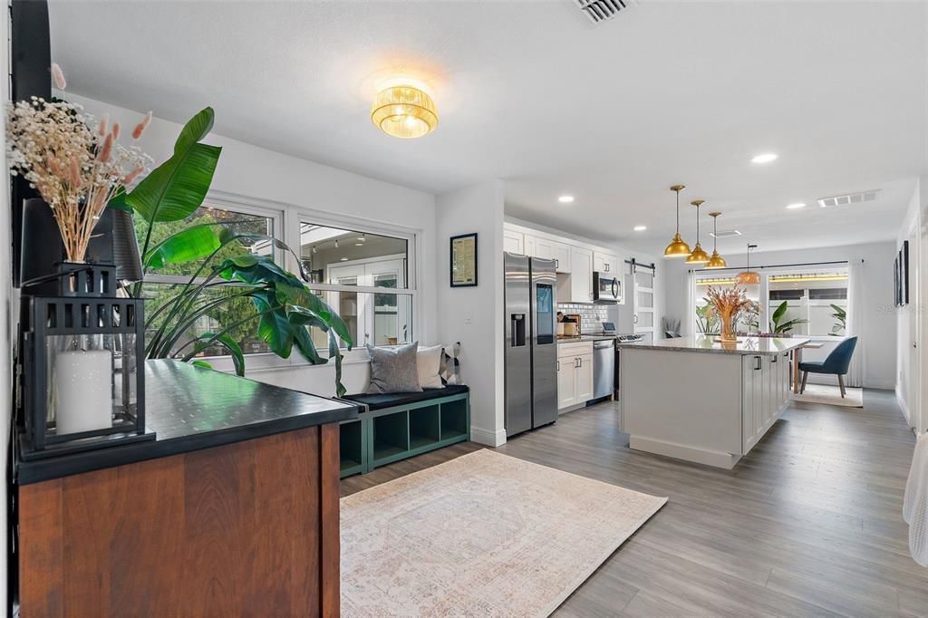 For Sale: $554,900 (2 beds, 2 baths, 1440 Square Feet)