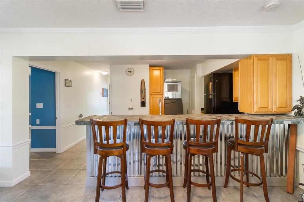 Ground Floor Kitchen. Ice Maker Does Not Convey