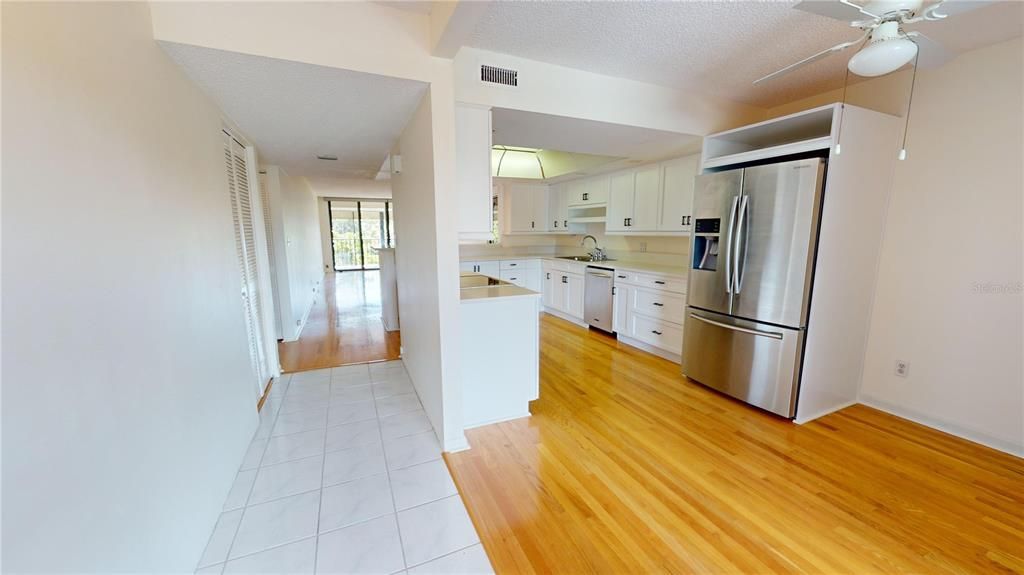For Sale: $450,000 (2 beds, 2 baths, 1400 Square Feet)