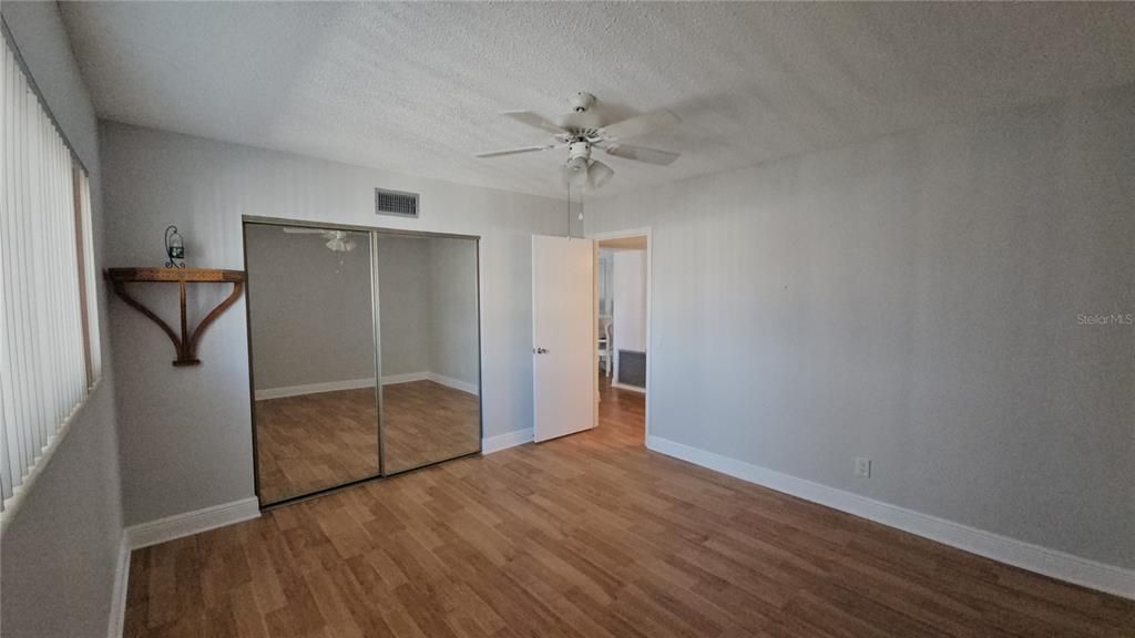 For Rent: $1,800 (2 beds, 2 baths, 1400 Square Feet)