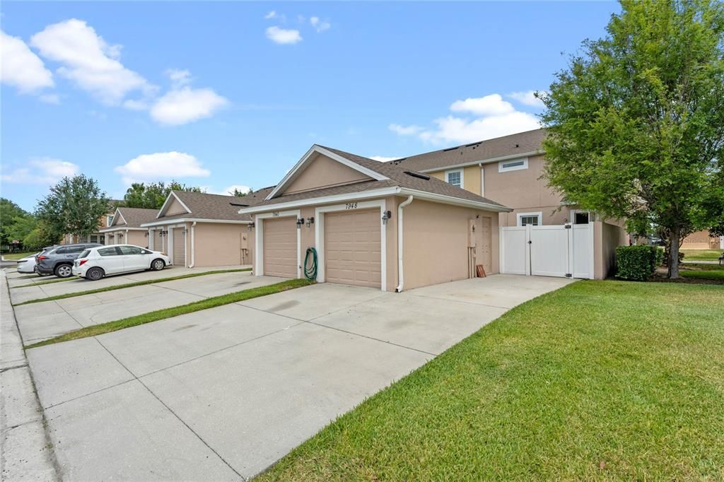 Active With Contract: $2,600 (4 beds, 3 baths, 1528 Square Feet)