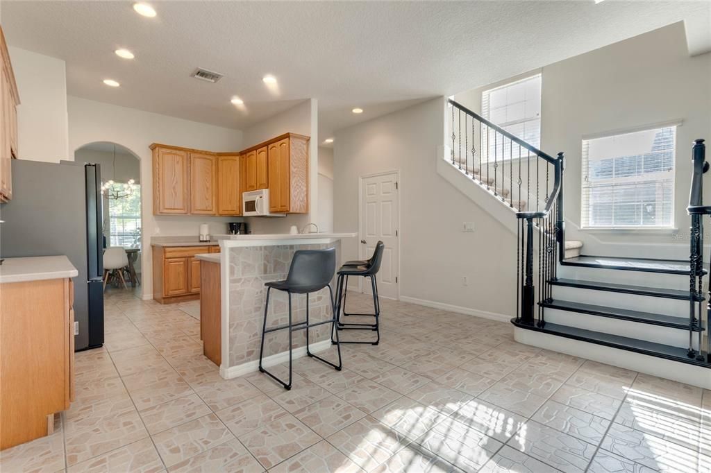 Active With Contract: $465,000 (3 beds, 2 baths, 2278 Square Feet)