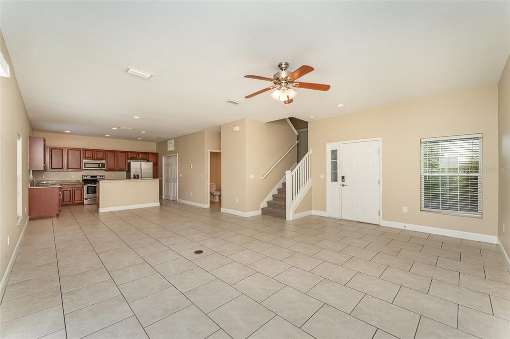 For Sale: $319,900 (3 beds, 2 baths, 1798 Square Feet)