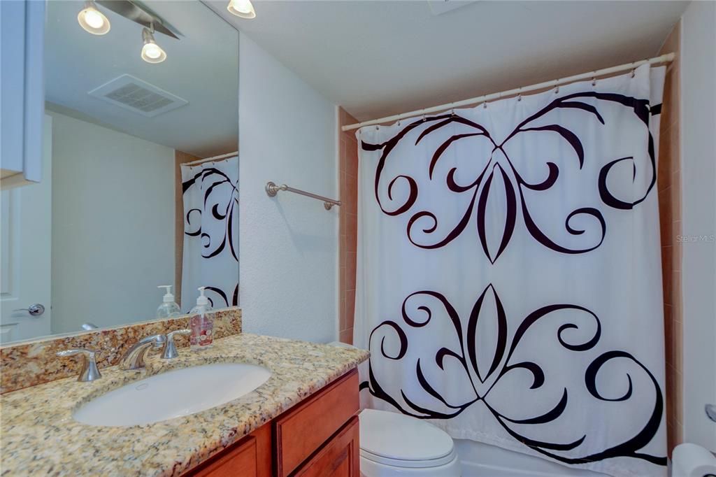 В аренду: $5,500 (3 спален, 3 ванн, 2012 Квадратных фут)