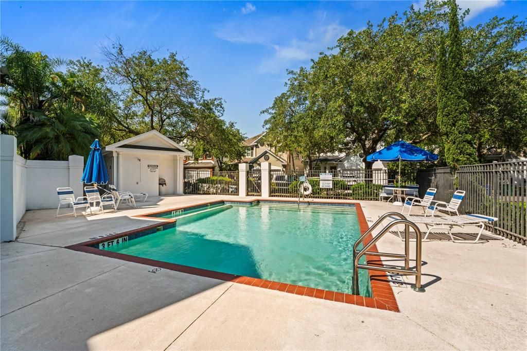 Active With Contract: $1,199,000 (4 beds, 3 baths, 2641 Square Feet)