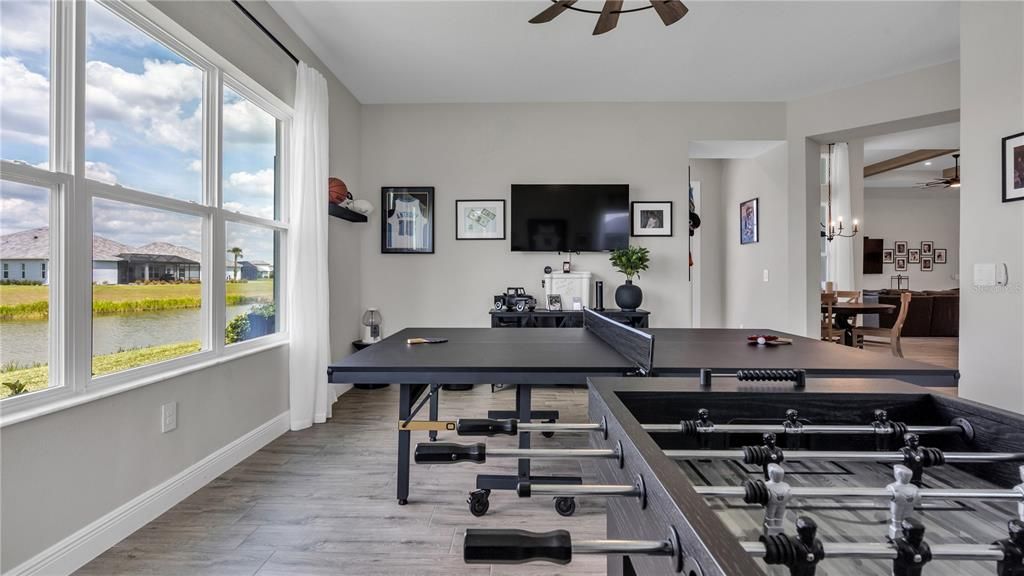 Active With Contract: $1,425,000 (4 beds, 3 baths, 3304 Square Feet)