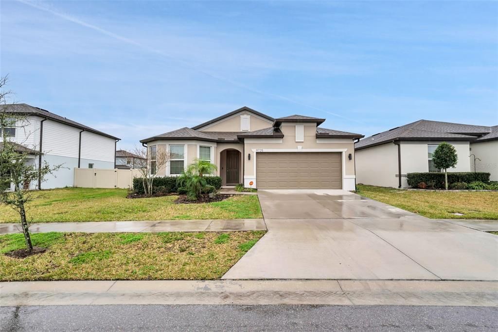 For Sale: $525,000 (3 beds, 2 baths, 1853 Square Feet)