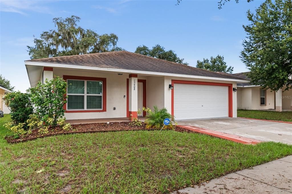 For Sale: $339,900 (4 beds, 2 baths, 1619 Square Feet)