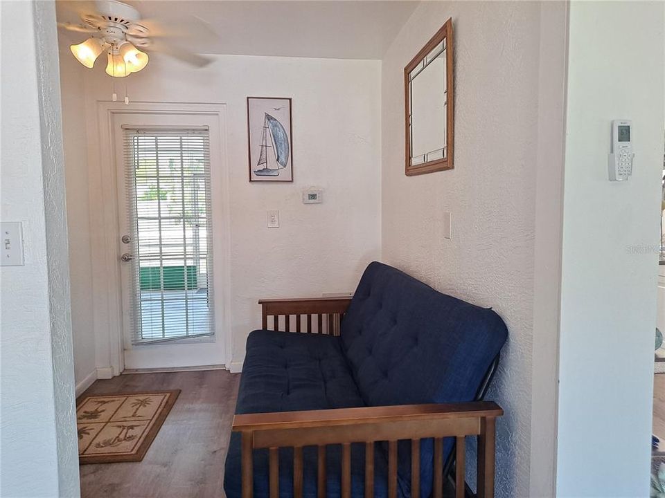 For Rent: $2,800 (3 beds, 2 baths, 1476 Square Feet)