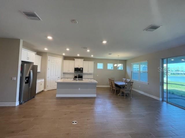 For Rent: $3,300 (4 beds, 2 baths, 2034 Square Feet)
