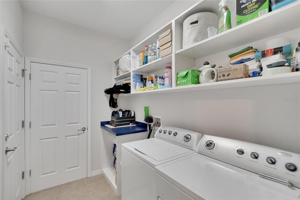 Active With Contract: $338,000 (2 beds, 2 baths, 1523 Square Feet)