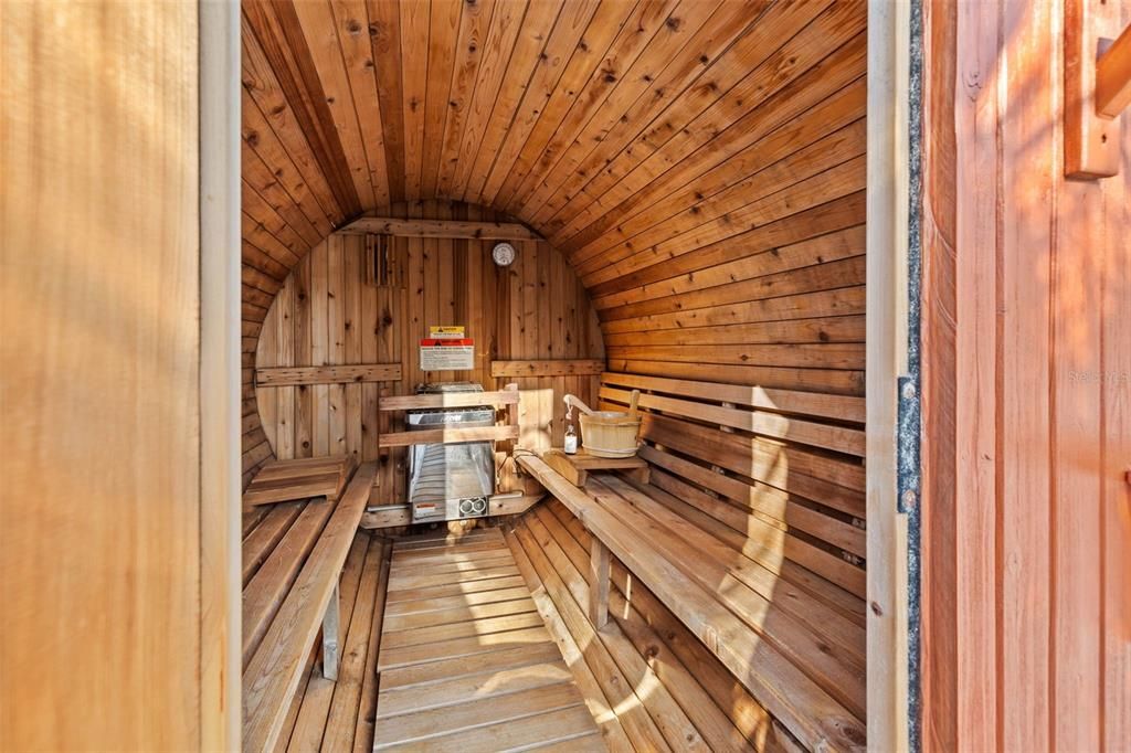 Cedar lined Sauna from Finland