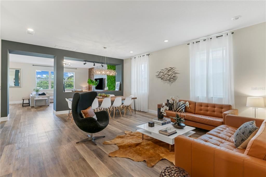 Active With Contract: $830,000 (5 beds, 4 baths, 3792 Square Feet)