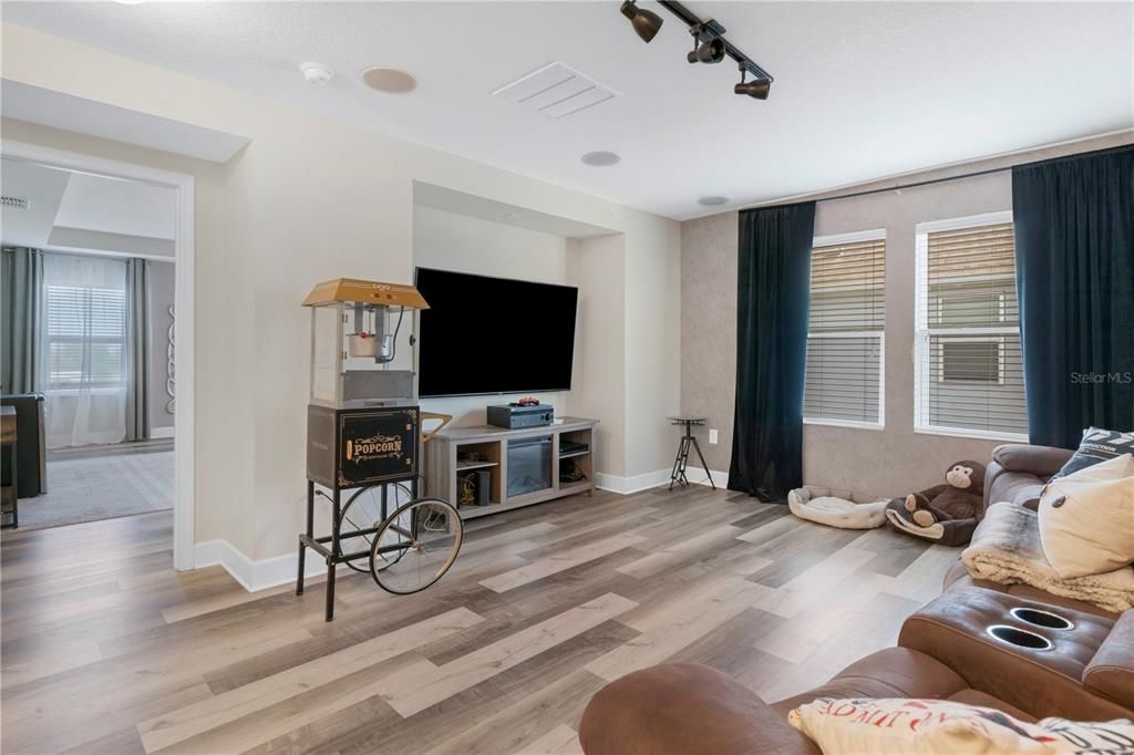 Active With Contract: $830,000 (5 beds, 4 baths, 3792 Square Feet)