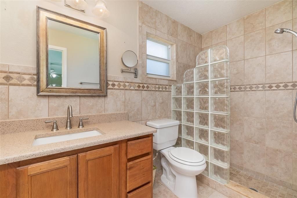 待售: $558,500 (3 贝兹, 2 浴室, 1510 平方英尺)