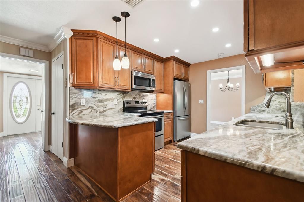 Active With Contract: $3,199 (5 beds, 3 baths, 2366 Square Feet)