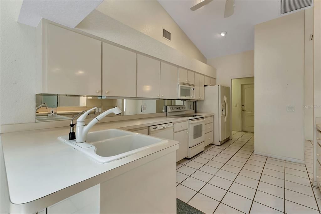 For Sale: $375,000 (3 beds, 2 baths, 2110 Square Feet)