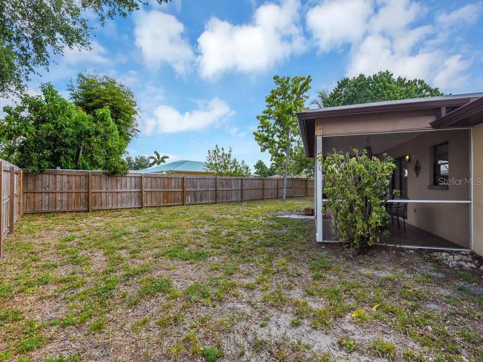 For Sale: $364,900 (4 beds, 2 baths, 1659 Square Feet)