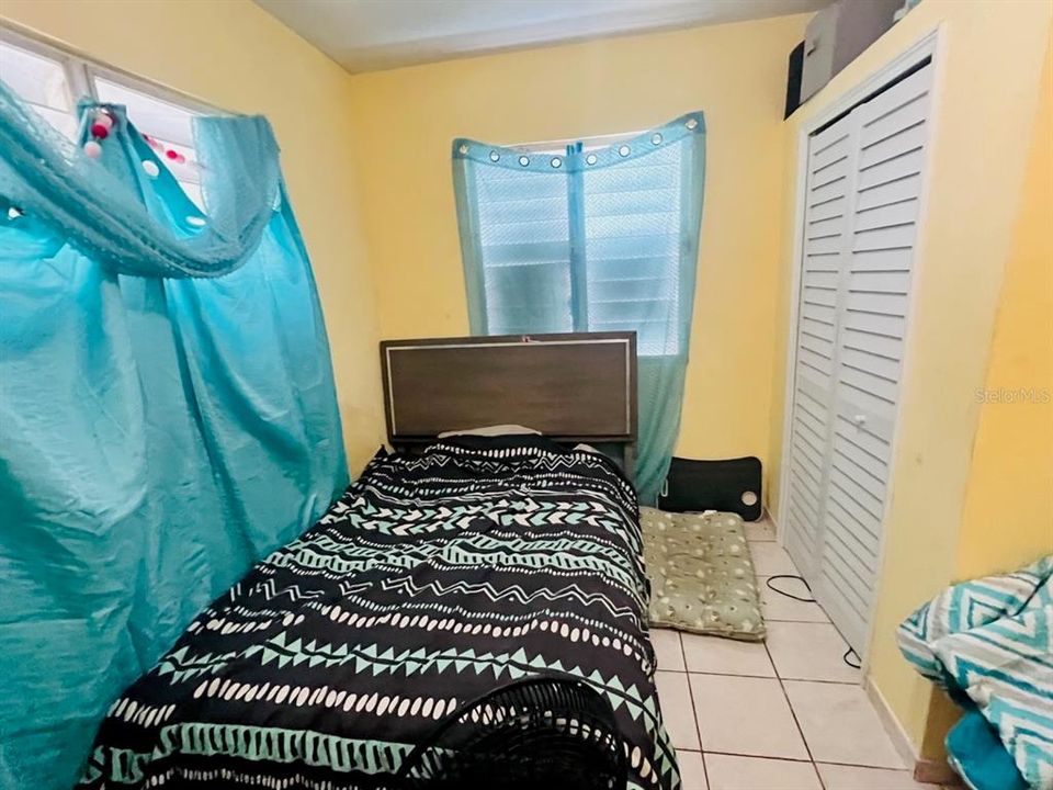 En Venta: $199,000 (3 camas, 0 baños, 1400 Pies cuadrados)