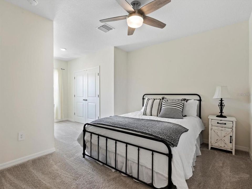Active With Contract: $2,850 (3 beds, 2 baths, 1724 Square Feet)