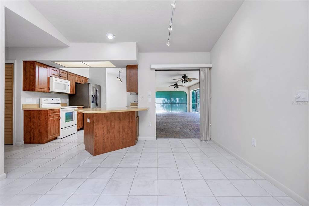 For Sale: $449,900 (3 beds, 2 baths, 1930 Square Feet)