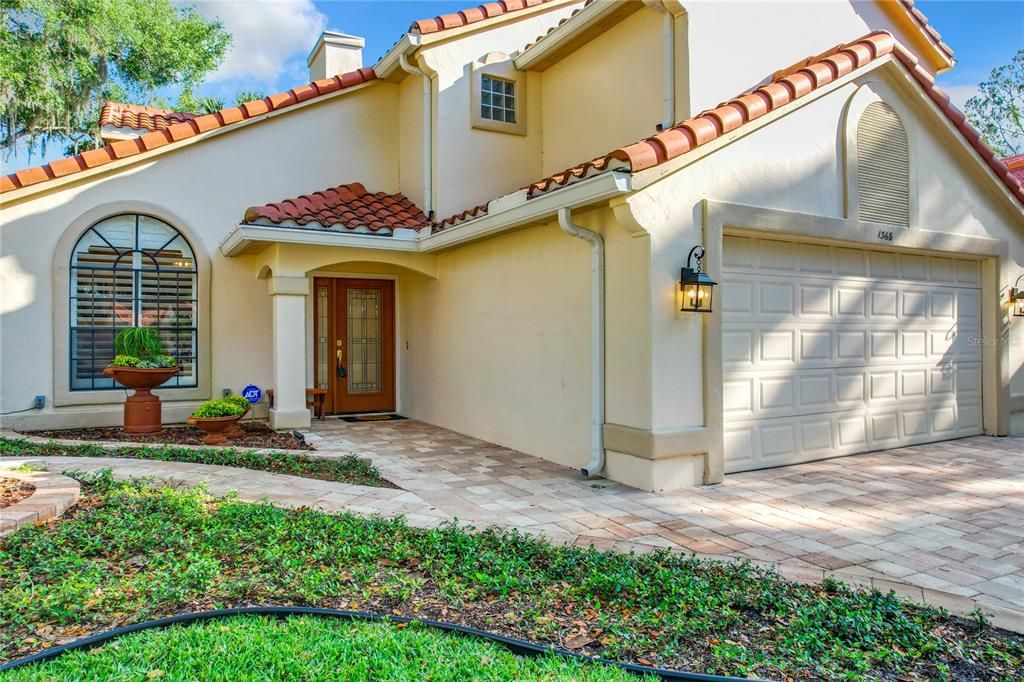 Active With Contract: $639,000 (4 beds, 2 baths, 2252 Square Feet)