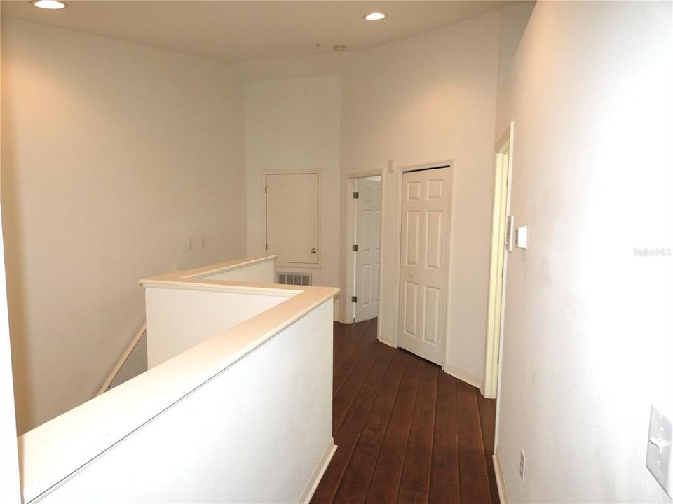 Recently Rented: $2,700 (2 beds, 2 baths, 1524 Square Feet)